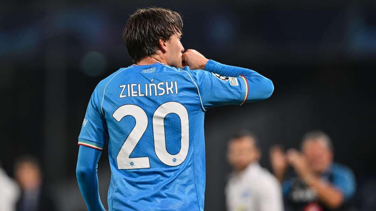 Napoli, Zielinski al centro di voci di mercato: escluso contro la Roma?