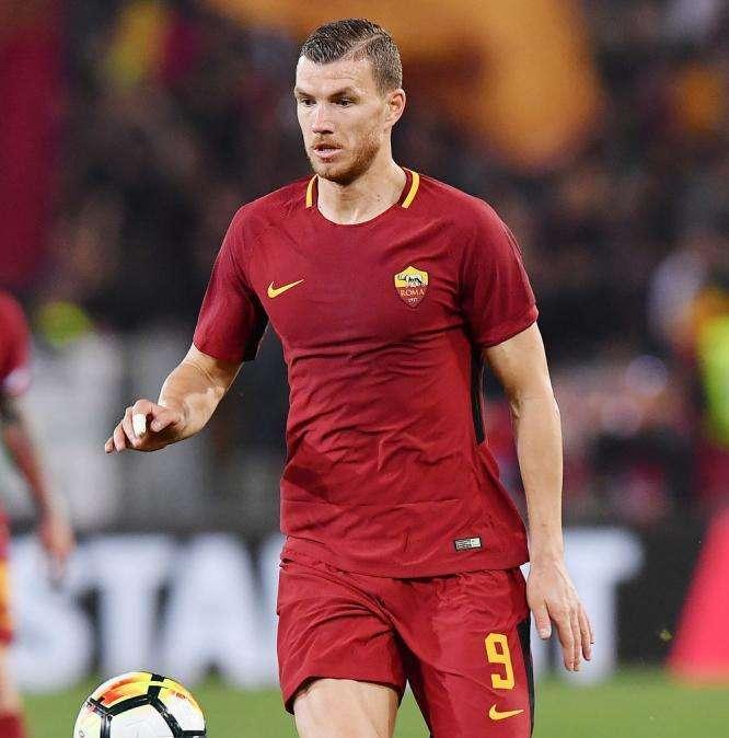 Dzeko: "Nessuno credeva in noi: abbiamo ottenuto risultati come squadra. Il Liverpool spingerà nella prima partita: dobbiamo essere pronti"