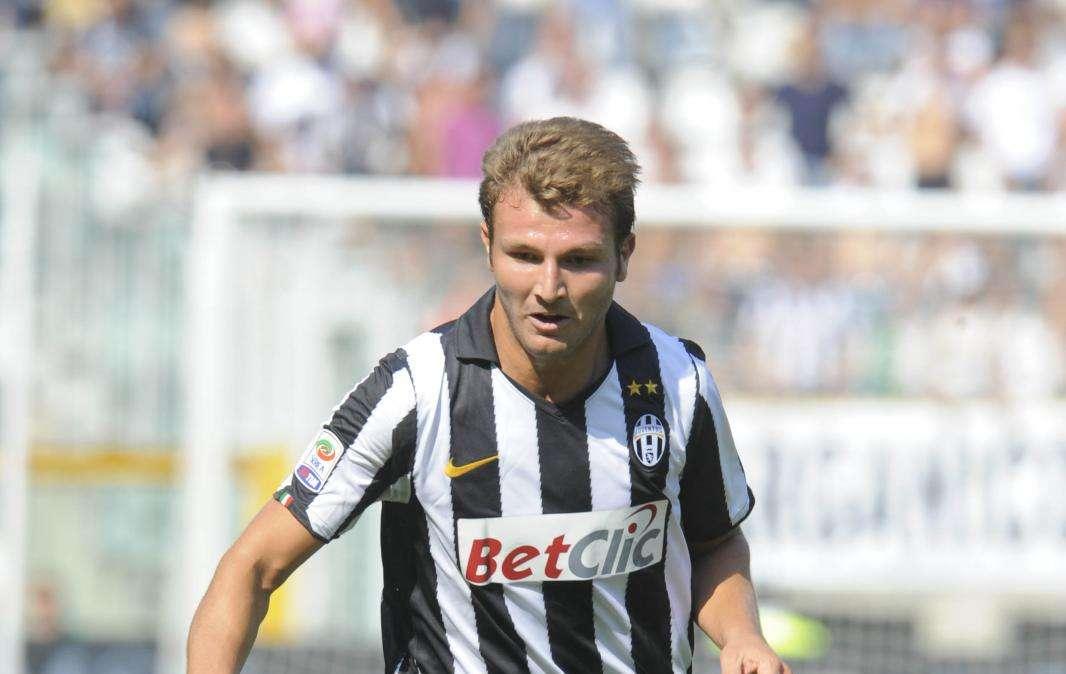 Juve, salta lo scambio Motta-Lichtsteiner