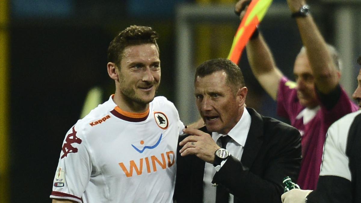 Andreazzoli: "Vedere Totti in allenamento era una goduria. Non l'ho mai sentito rimproverare un compagno"