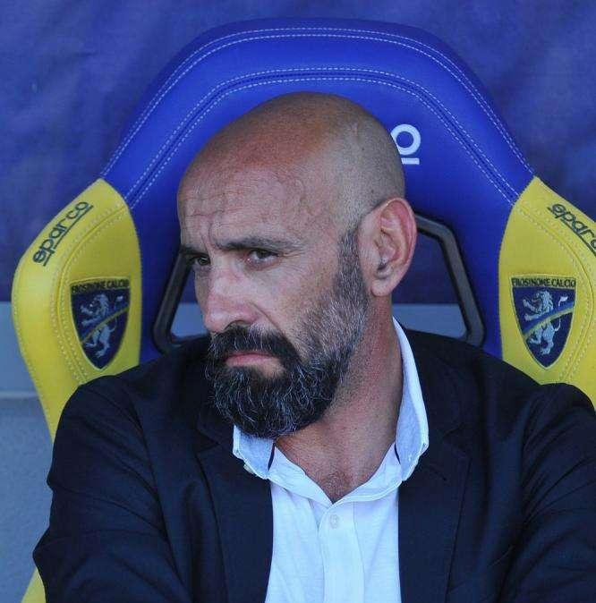 Nessun movimento in difesa