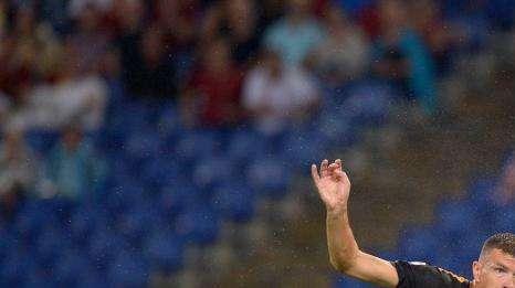 Dzeko: "A Roma serve più attenzione perché queste partite non sempre si vincono. Potevo segnare più gol. Questa è casa mia, sono felicissimo qui"