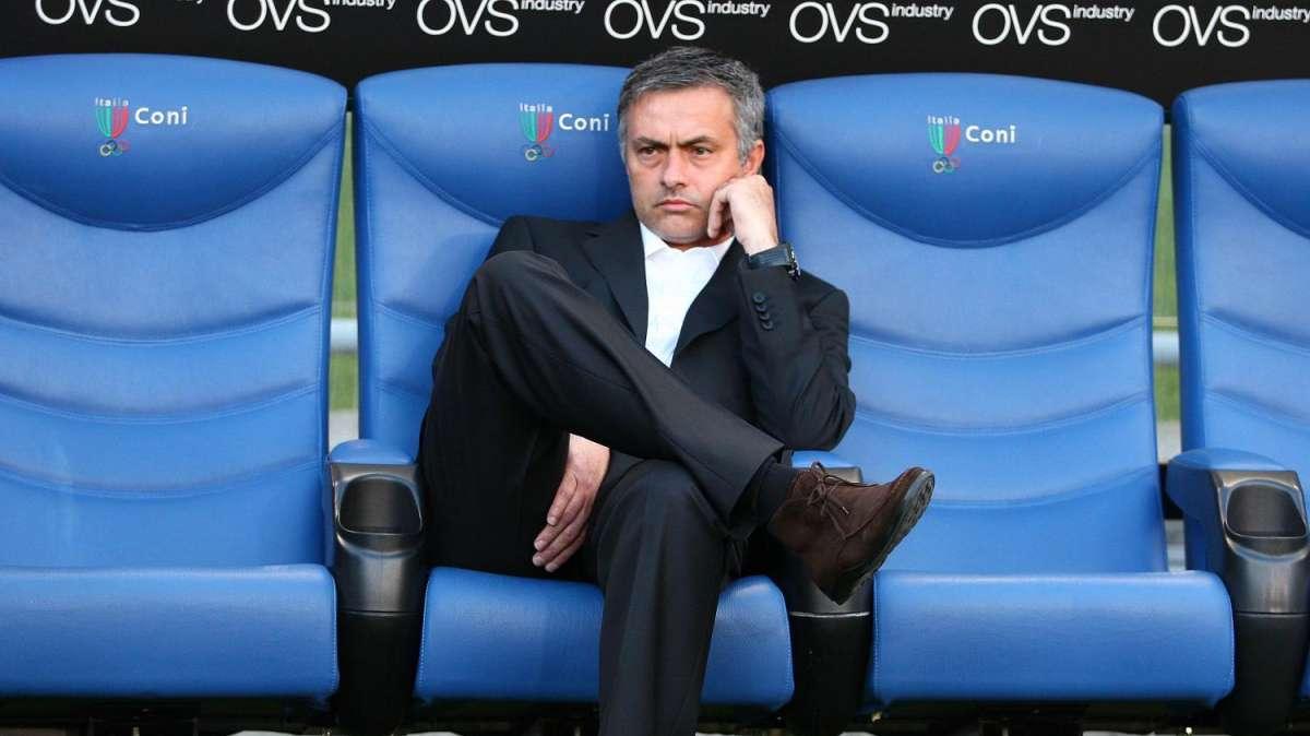 Accadde oggi - Mourinho: "Impossibile acquistare De Rossi, lui e Totti sono la Roma". Bruno Conti: "Totti avrebbe meritato un altro trattamento"