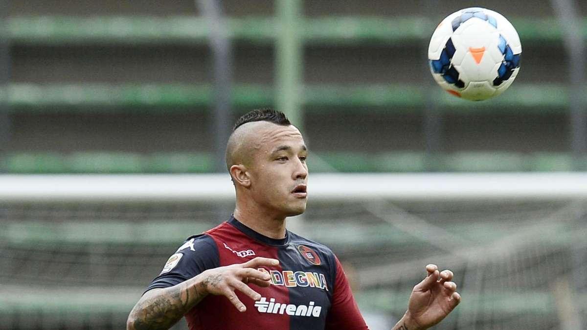 Nainggolan - Di Marzio: "Cellino ha dato l'ok, il giocatore domani a Roma"