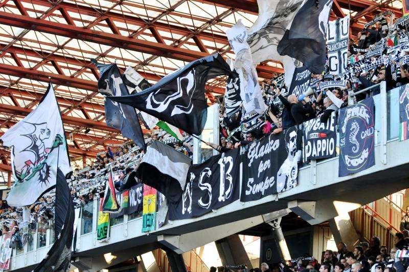 Tifosi del Cesena solidali con la Curva Sud