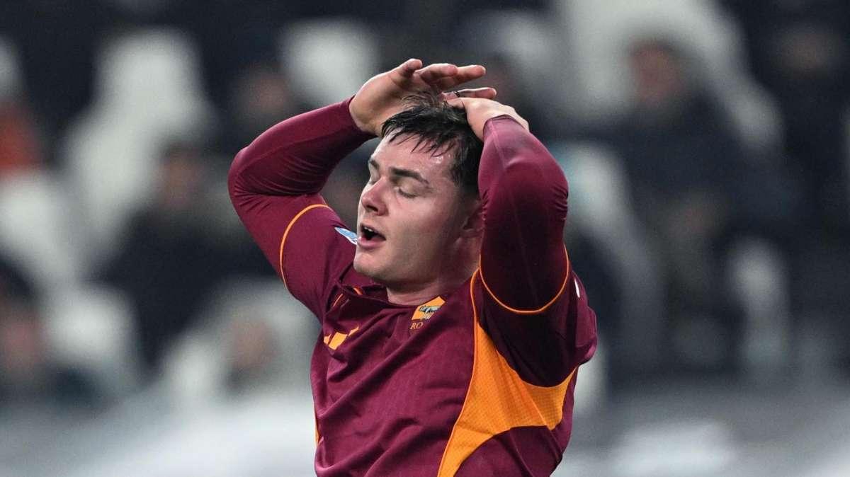 Juventus-Roma 2-1 - La gara sui social: "Ogni anno lo stesso copione, poi questi affrontano big match come se fossero partite meno importanti ed infatti facciamo errori stupidi"