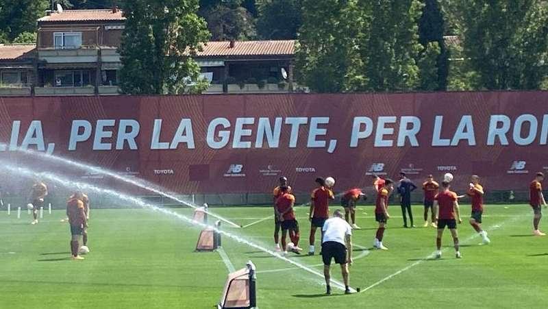 TRIGORIA - Partitella a campo ridotto. Assenti Dybala, Spinazzola, Pellegrini e Camara. FOTO! VIDEO!