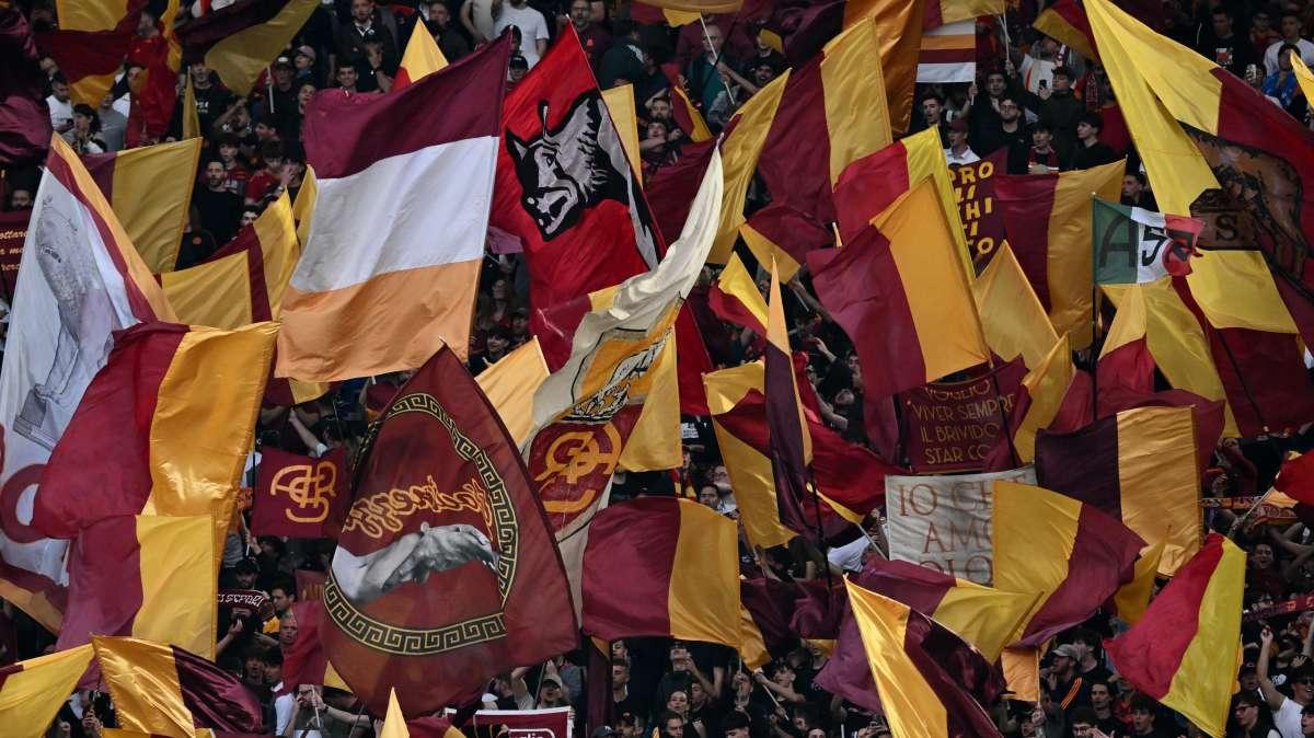 Salah-Eddine si trasferisce al PSV Eindhoven. Dovbyk-Gimenez, il messicano apre al trasferimento. Lazio-Roma si giocherà il 21 settembre alle 12:30