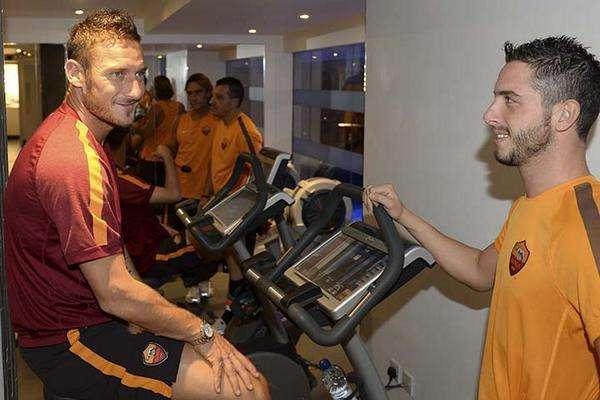 Twitter AS Roma, allenamento a Manchester in vista della Juventus. FOTO!