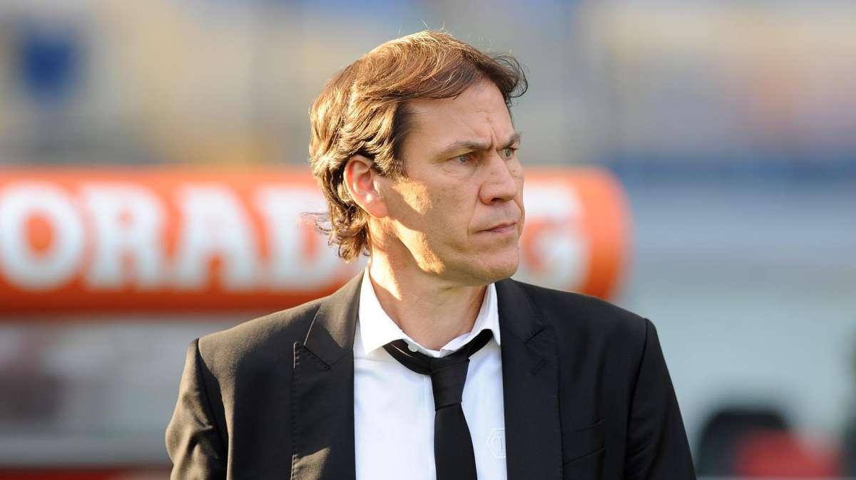 Accadde oggi - Castan: "Non andavo d'accordo con Zeman". Presentato ufficialmente Garcia. Delio Rossi: "Non credo che il tuffo nella fontana mi abbia precluso la possibilità di allenare la Roma"