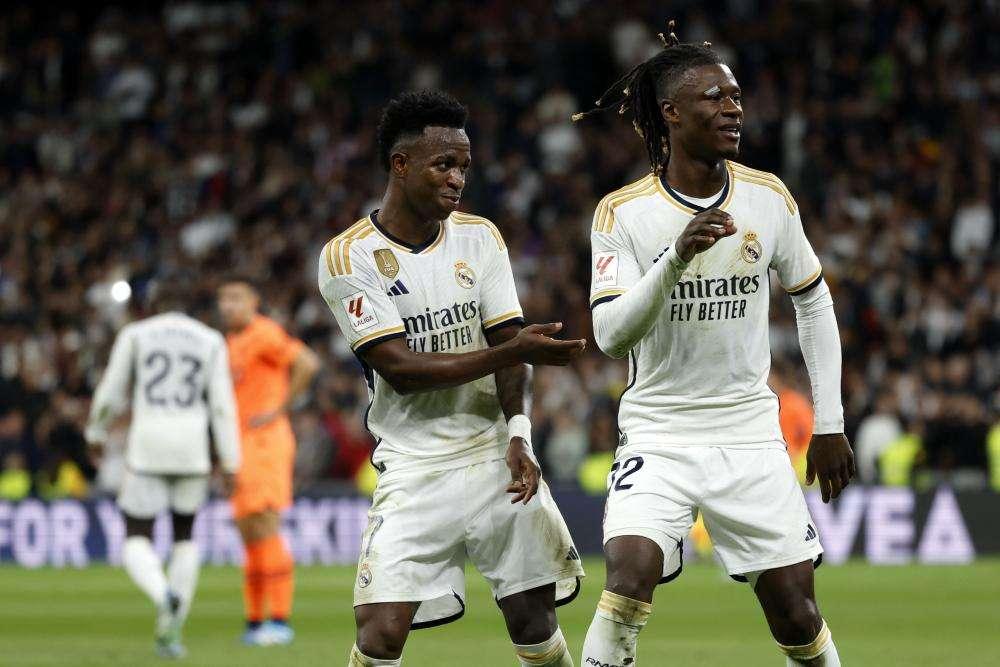 Real Madrid, infortuni per Camavinga e Vinicius