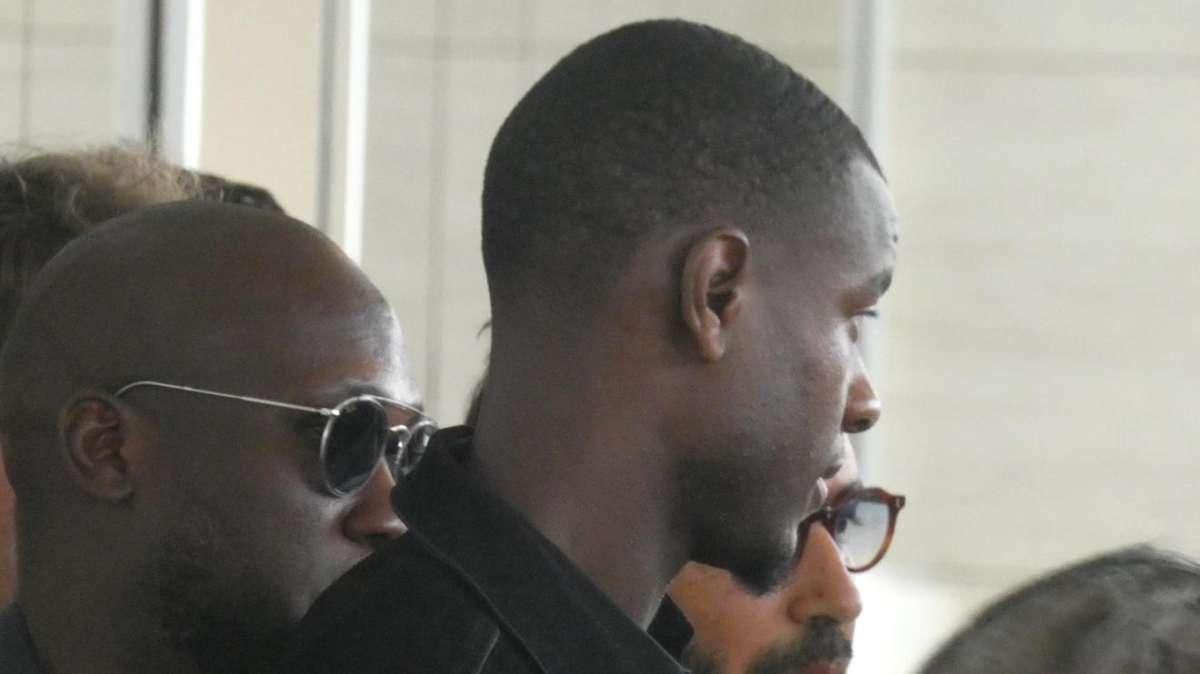 VG - Atterrato a Ciampino, Ndicka ha scelto di non farsi fotografare da stampa e tifosi