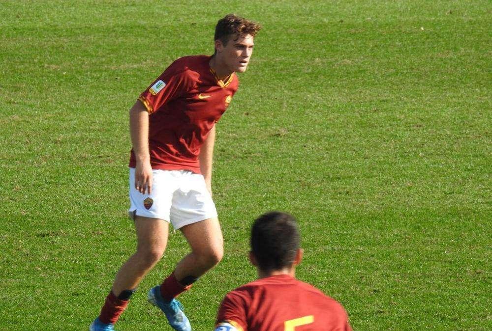 La gioia di Felipe Estrella per la convocazione in prima squadra: "Dio è buono! Forza Roma!"
