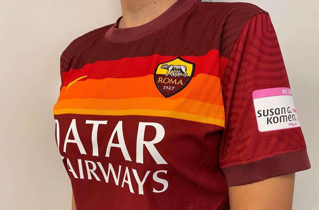 La Roma Femminile, ambasciatrice Komen Italia, scenderà in campo con una patch sulla maglia per la lotta ai tumori al seno. FOTO! VIDEO!
