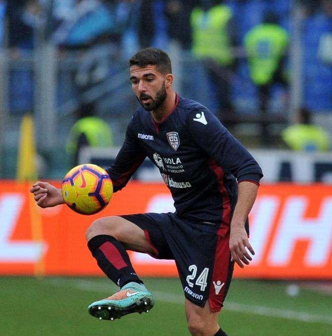 Cagliari, espulso Faragò: salta la Roma