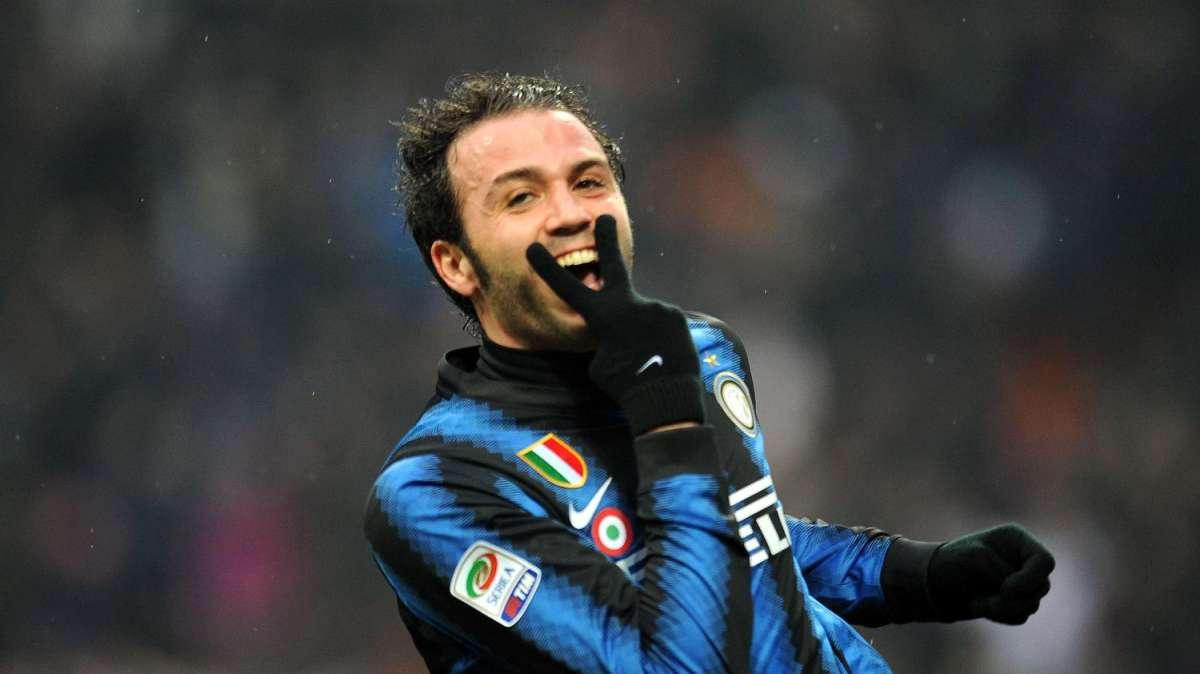 Bagarre scudetto, vincono tutte. Cavani re del gol, Pazzini beffa un ingenuo Palermo