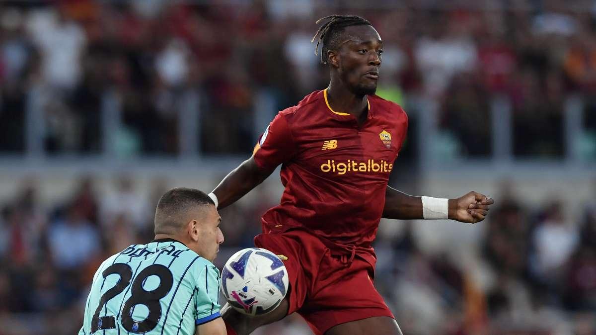 Roma-Napoli - L'attesa dei tifosi: "Daje Zaniolo, torna a spaccare quella porta. Svegliati Tammy, Rabiot ha segnato più gol di te"