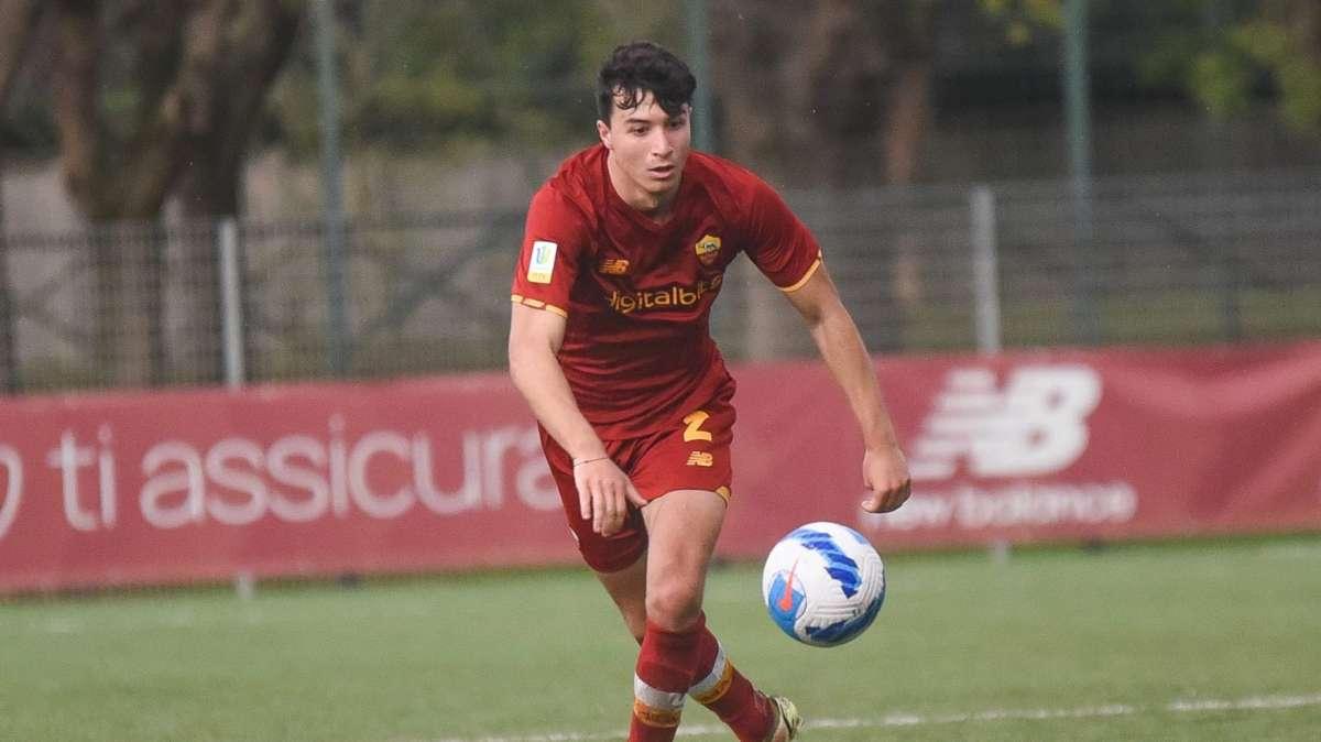 Roma Primavera, Missori: "Non è da tutti che un allenatore come Mourinho venga sempre a vederci, ci trasmette una carica in più"