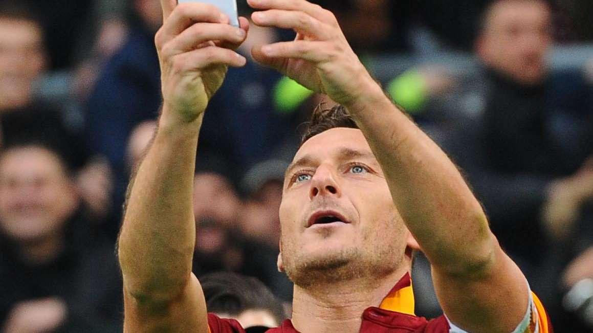 La tendenza #Totti fa il giro del mondo