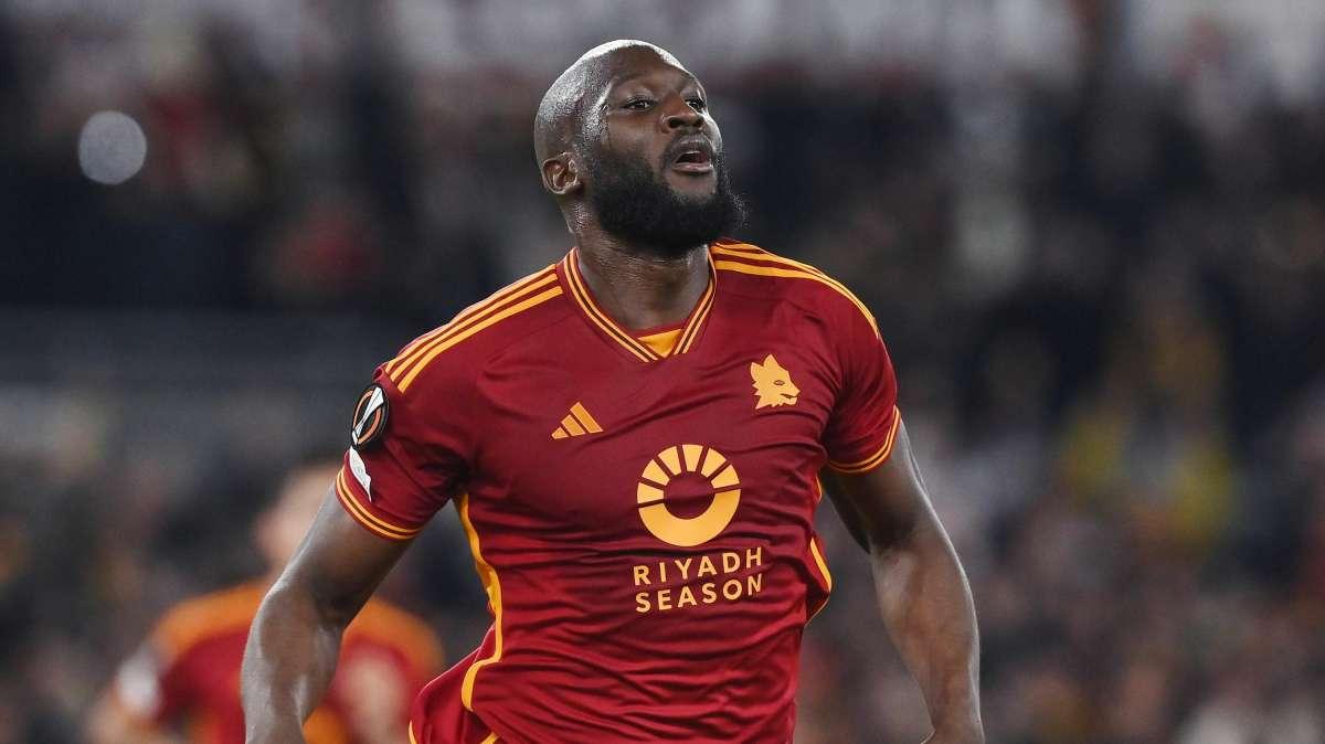 Roma-Genoa, Lukaku ammonito per esultare: era diffidato, salta la gara contro l'Empoli