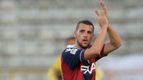 Bologna, 20 minuti di partitella per Destro. Mirante e Maietta a parte