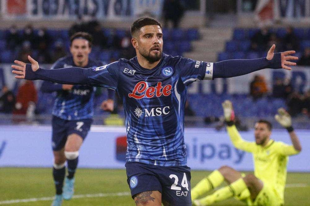 Napoli: Insigne si allena a parte, Mertens ok 