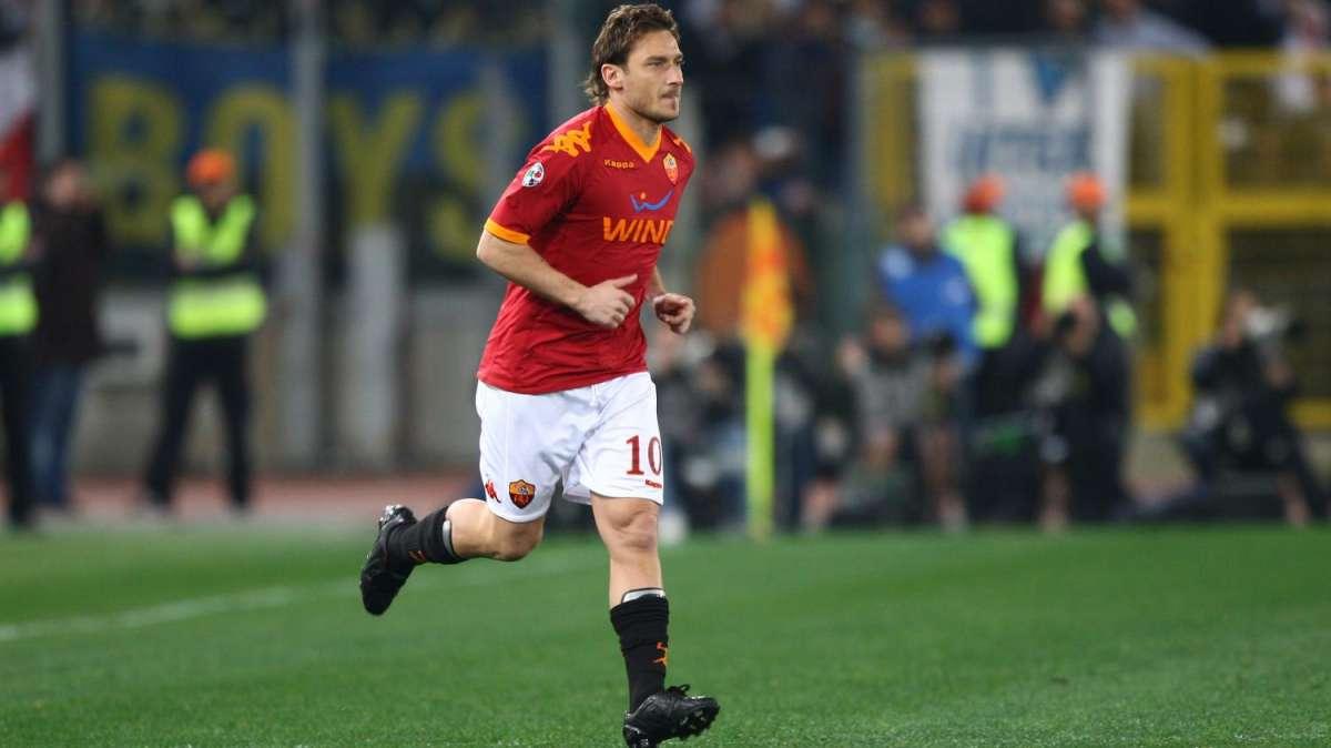 Totti: "Scudetto del 2001 momento più bello della mia carriera"