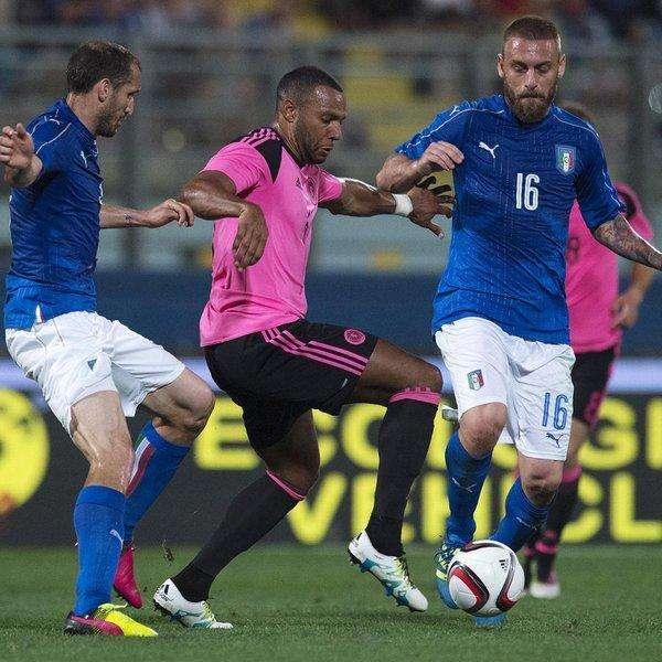 La Roma in Nazionale - Italia-Scozia 1-0 - De Rossi bene da regista, Florenzi non brilla. El Shaarawy resta in panchina