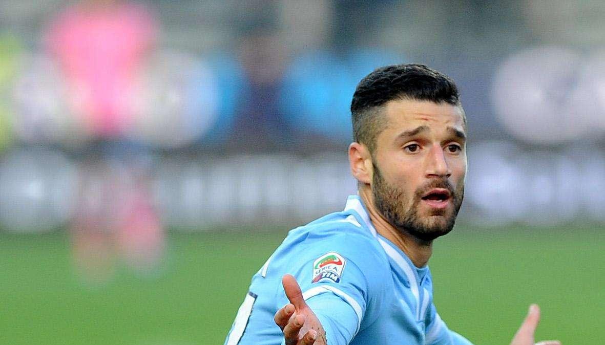 Lazio, Candreva: "Ero un nemico per la mia presunta fede romanista. Se chiamasse la Roma? Non ci andrei mai"