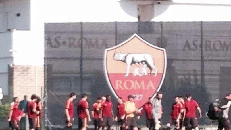 TRIGORIA - Fisioterapia per Yanga-Mbiwa. FOTO!