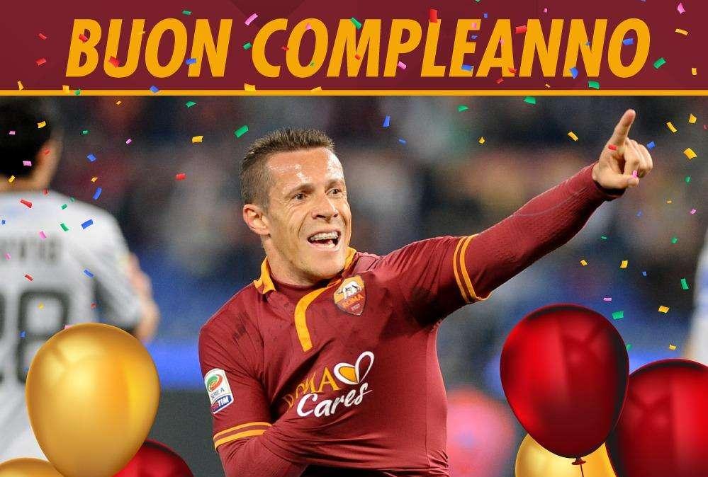 Il prototipo del calciatore ideale per disponibilità e dedizione: tanti auguri Rodrigo. GRAFICA!