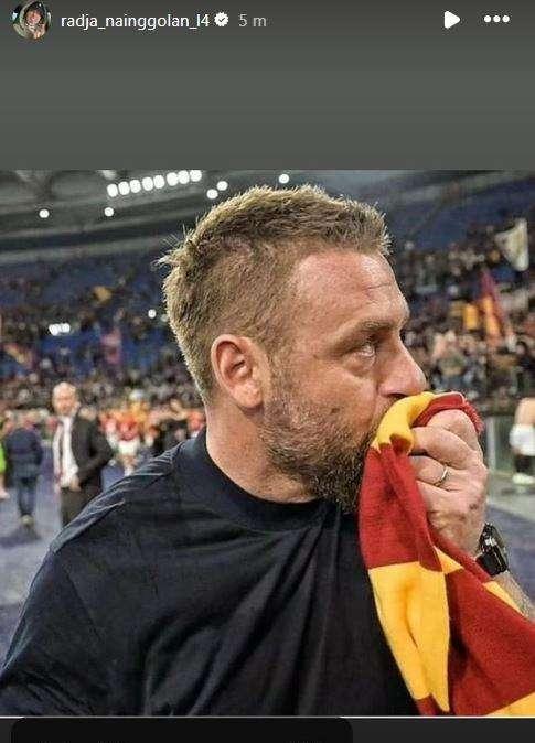 Nainggolan commenta l'esonero di De Rossi: "Follia pura!!!". FOTO!