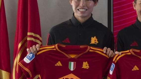 COMUNICATO AS ROMA -  Femminile, IBSA è lo sponsor esclusivo sulla maglia della Prima Squadra. Souloukou: "Un’opportunità straordinaria per accrescere il valore del nostro Club". FOTO!