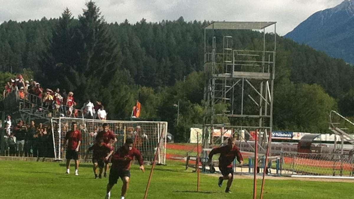 Trigoria: Totti e Bojan schierati assieme