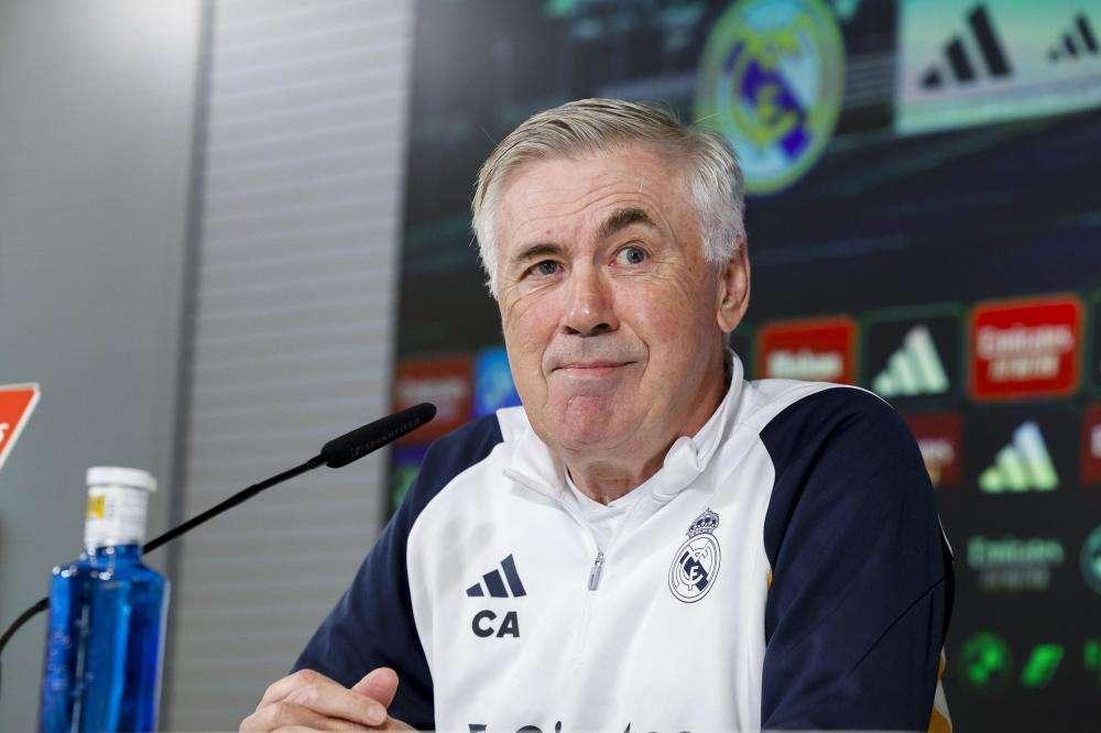 Real Madrid, Ancelotti: "Rahm? Per 500 milioni andrei in Arabia a piedi..."
