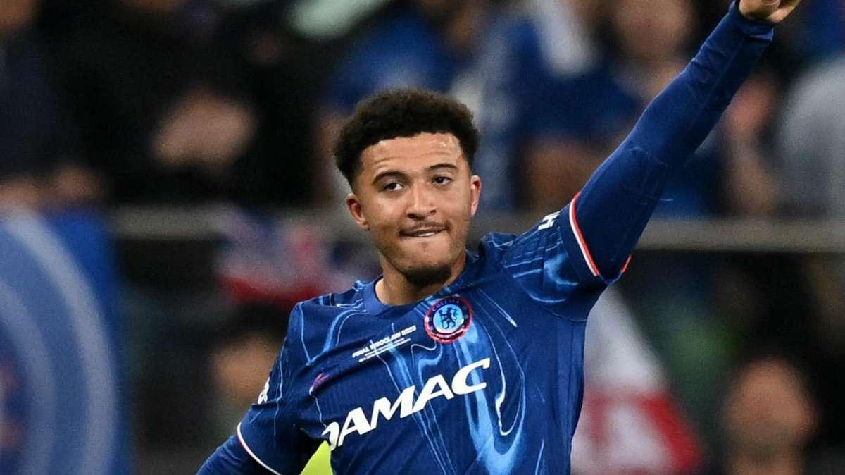 Calciomercato Roma - Negativi gli ultimi contatti con Sancho: l'inglese si conferma poco interessato