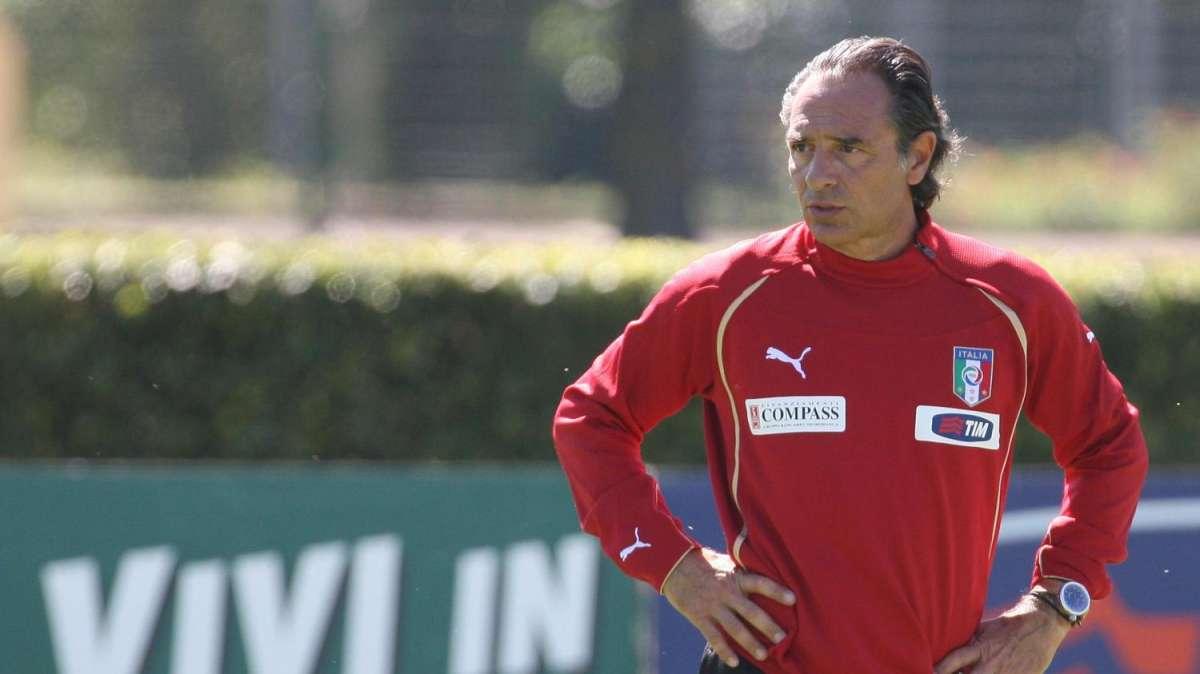 Prandelli: "Roma in crisi? Solo chi lavora sul campo sa dare risposte precise"