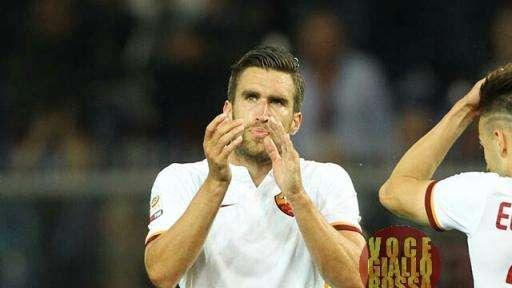Strootman: "Forse domani sarò morto ma mi sento bene. Voglio guardare avanti e aiutare la squadra dopo 2 anni"