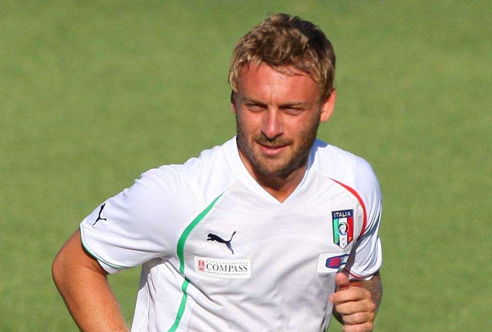 De Rossi: "Per me è una responsabilità particolare essere capitano della nazionale"