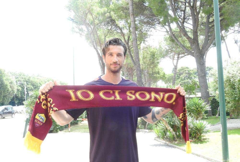 La Roma fa gli auguri a Mirante. VIDEO!