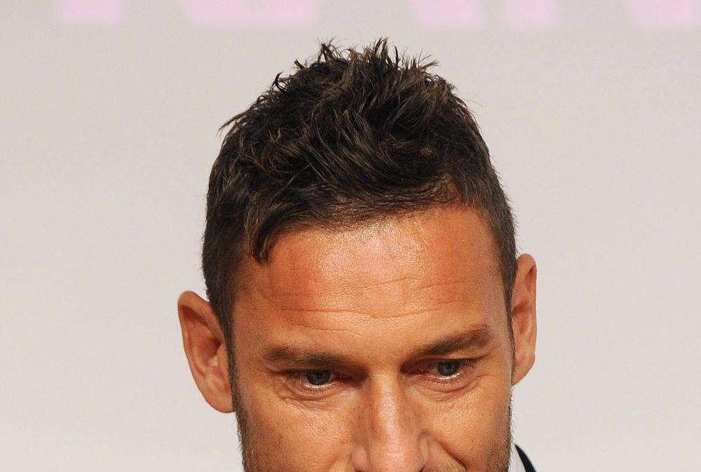 Twitter Serie A  - Totti, la magia di 20 anni d'amore. FOTO!