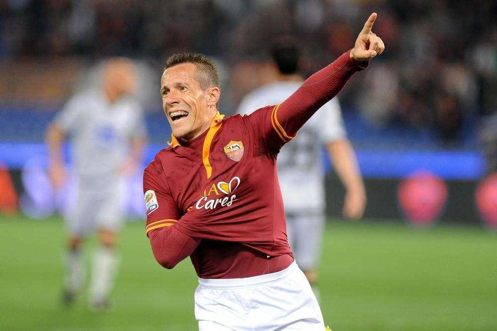 Accadde oggi - Totti rinnova per un anno. Zeman: "Potrei allenare la Roma Primavera". Taddei rinnova fino al 2014