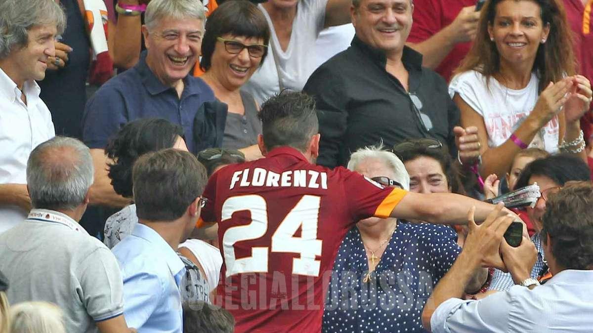 Florenzi segna e abbraccia la nonna in tribuna. FOTO!