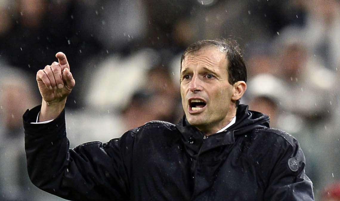 Juventus, Allegri: "Garcia dice certe cose per tenere alto il morale della sua squadra. Con Roma e Napoli lotta fino alla fine"