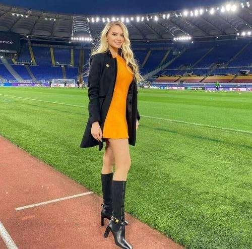 Olga Kalenchuk enigmatica: "Ci vediamo a Roma! "