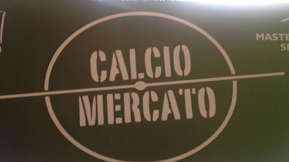 CALCIOMERCATO - Kvaratskhelia al PSG. Juve in pressing su Araujo, il City su Cambiaso. Milan, folta concorrenza per Rashford e sfuma la cessione di Okafor