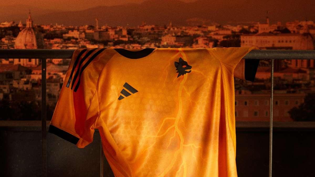 Presentato il Kit Away 2025/26 - C'è il Lupetto, tutti i dettagli. FOTO!