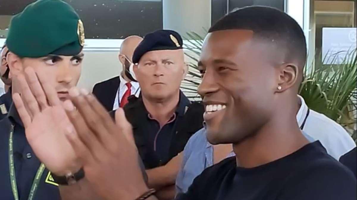 L'arrivo di Wijnaldum a Ciampino. VIDEO!