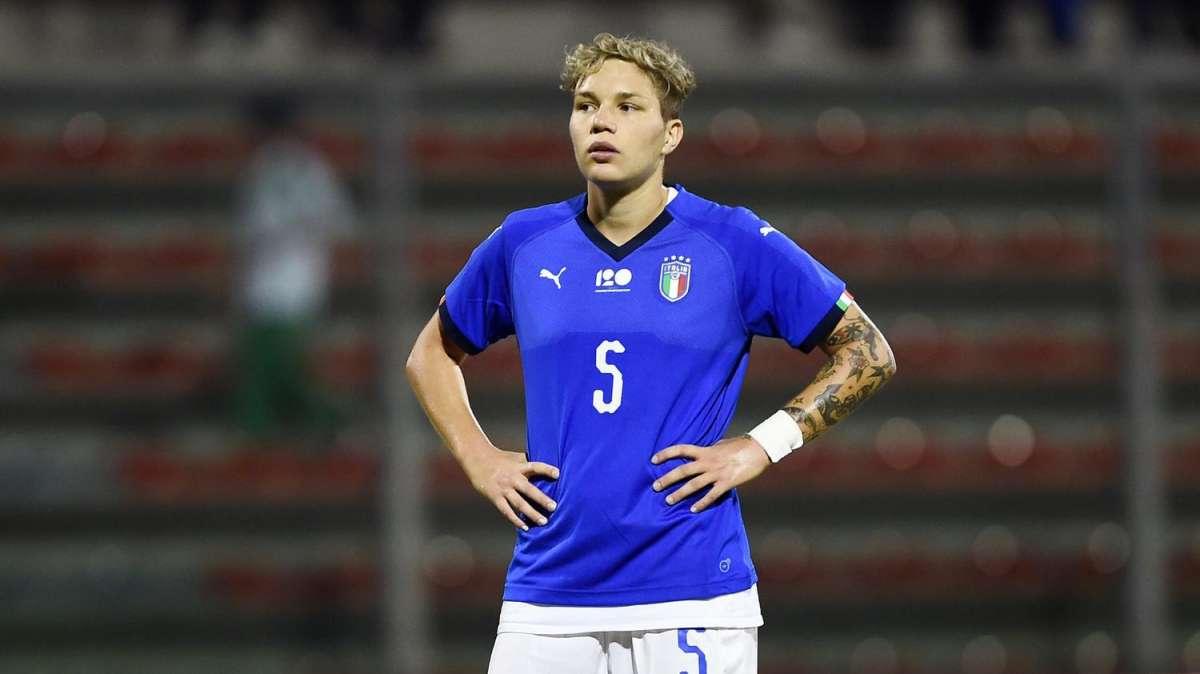 La Roma in Nazionale - Italia-Croazia Femminile 3-0 - Terza vittoria consecutiva per le Azzurre. Linari in campo dall'inizio, Pirone entra al minuto 55 e segna il terzo gol, Di Guglielmo subentra all'80'