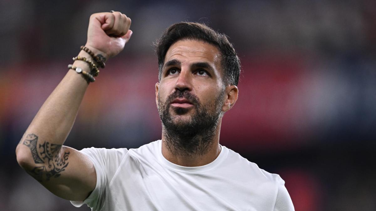 Como, Fabregas: "I complimenti di De Rossi? Sta esagerando, ha fatto delle ottime partite anche quando era alla Roma"